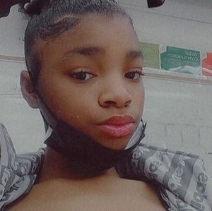 Meet your Posher, Zamyra